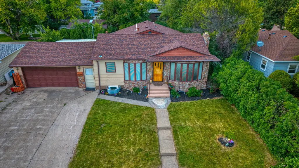 205 18th Avenue Nw, Great Falls