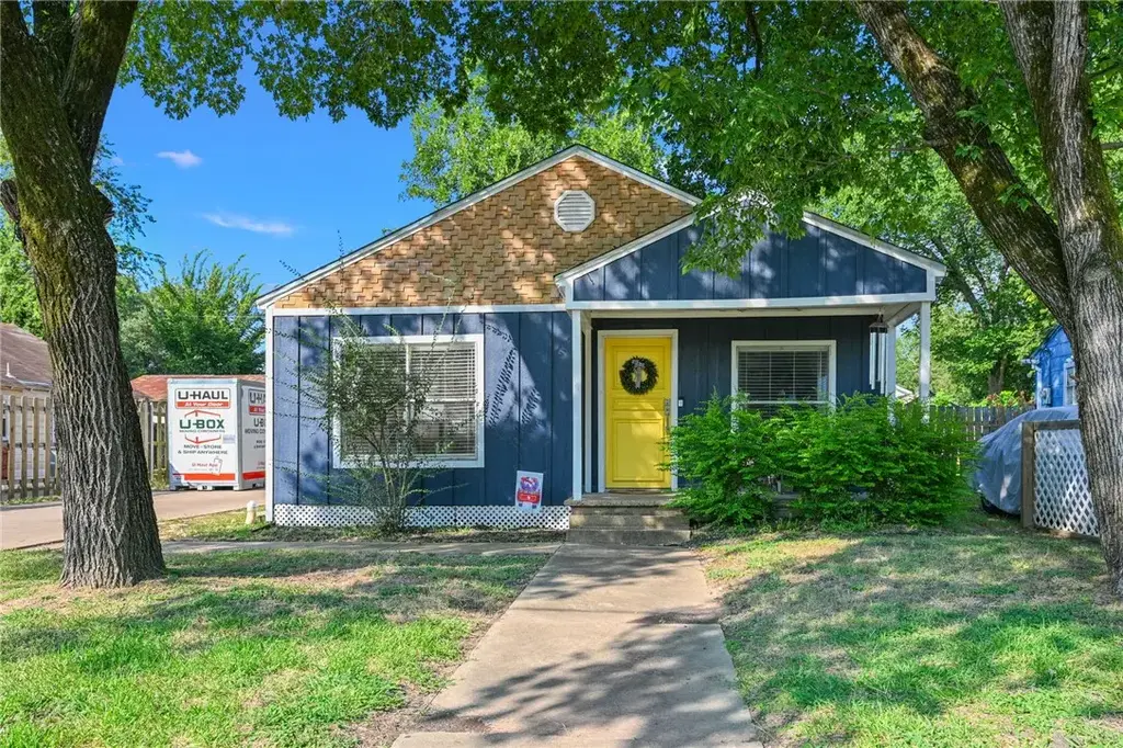 1207 E 26th Street, Bryan