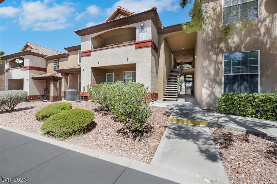231 W Horizon Ridge Parkway 316, Henderson