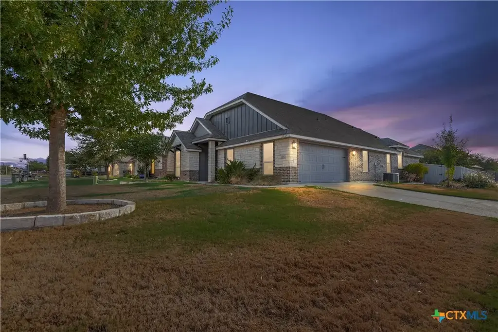 2737 Paisley Drive, Temple