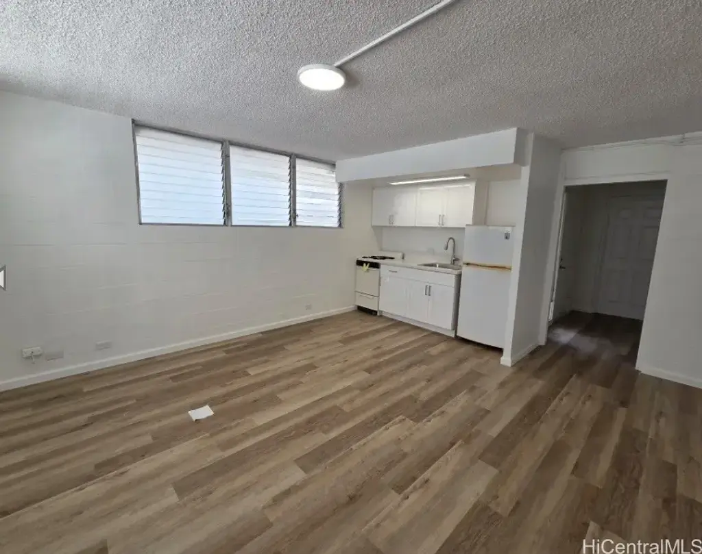 426 Namahana Street # 501, Honolulu