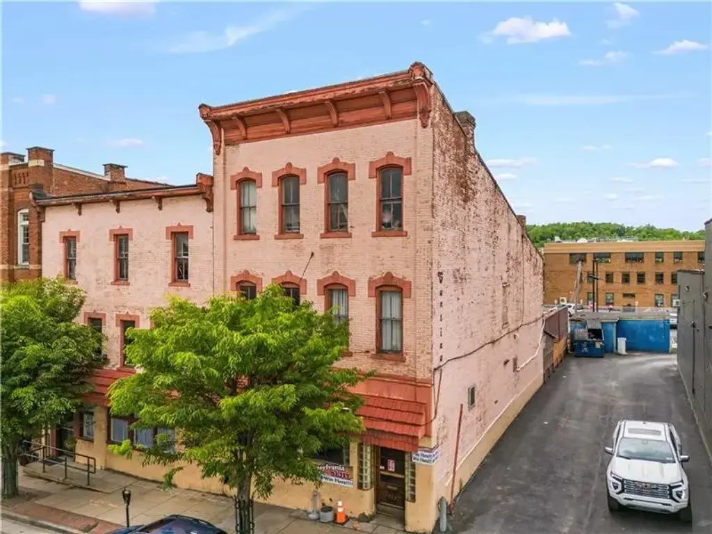 227-229 South Main Street, City of Washington