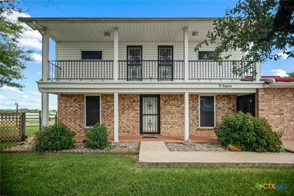 605 State Highway 172, Ganado