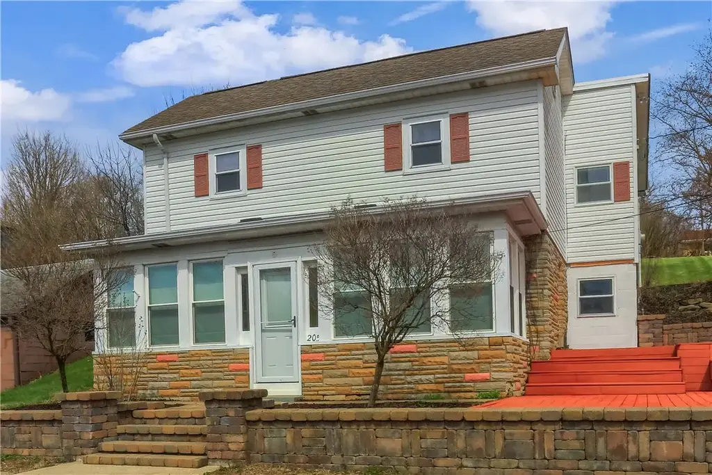 205 Howard Street, Robinson