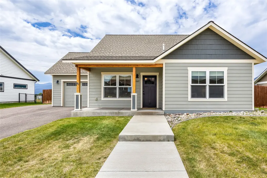 3587 Trading Post Lane, Stevensville