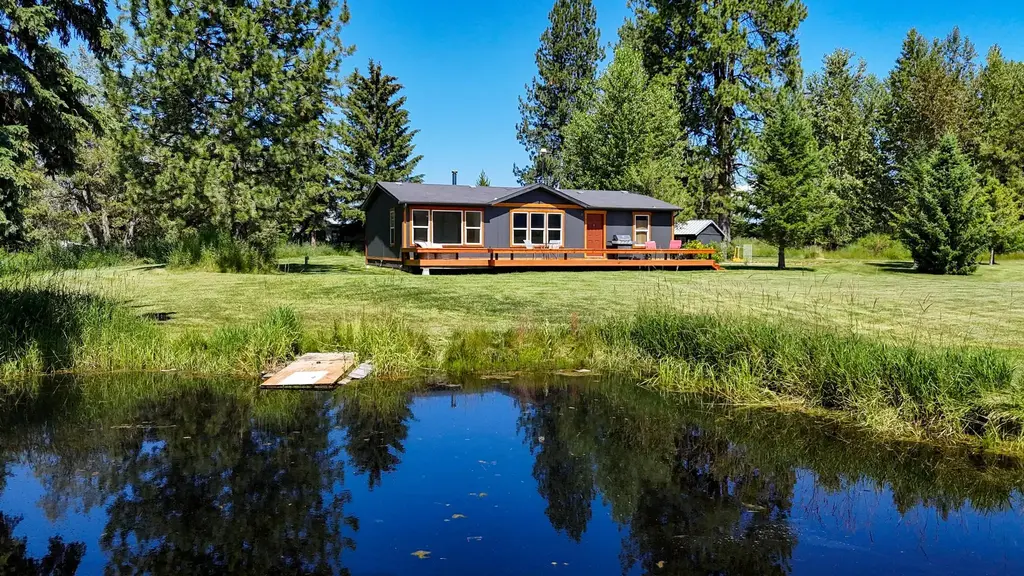34733 Courville Trail, Polson