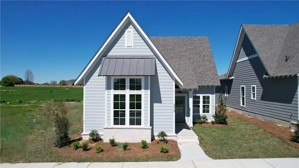 3179 Bottle Way, Auburn