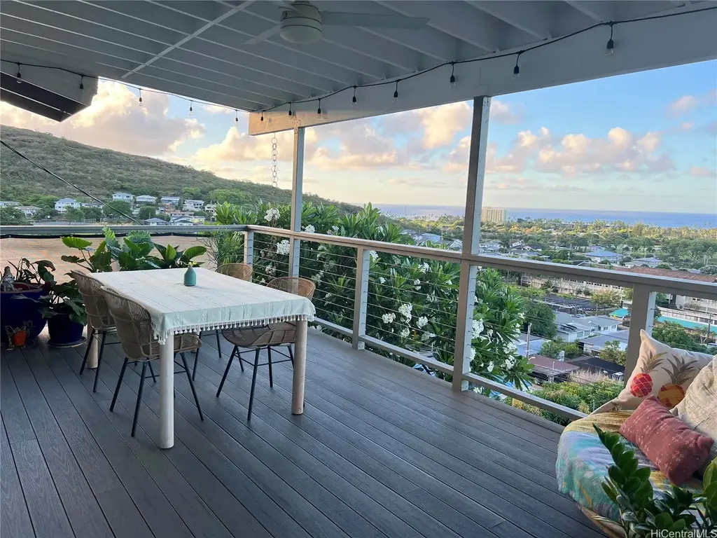4448 Wahinekoa Place, Honolulu