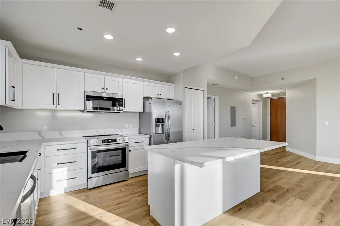 8255 Las Vegas Boulevard 201, Las Vegas