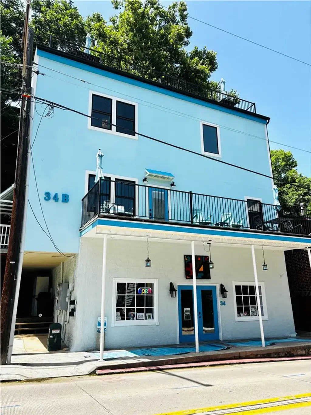 34 N Main Street, Eureka Springs