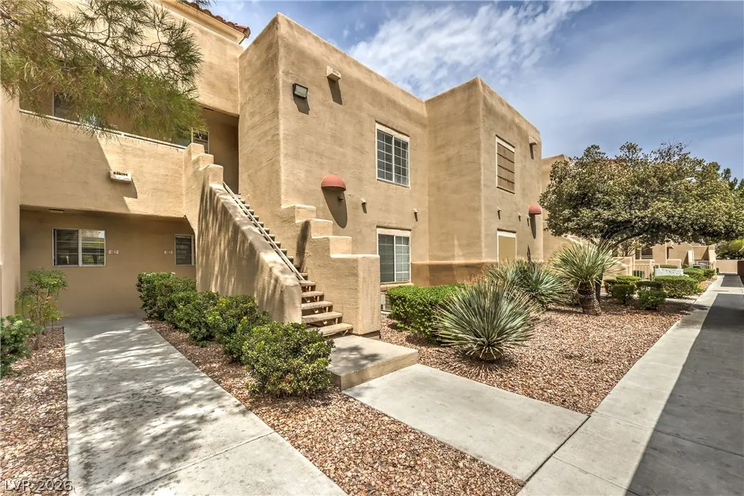 1909 High Valley Court 203, Las Vegas