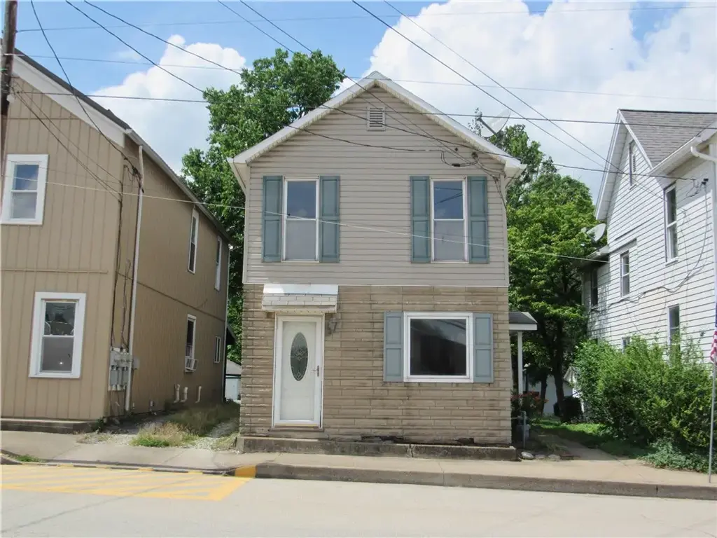 84 Main Street, Smithfield