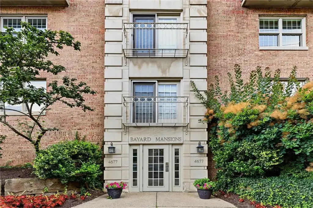 4677 Bayard Street 204, Oakland