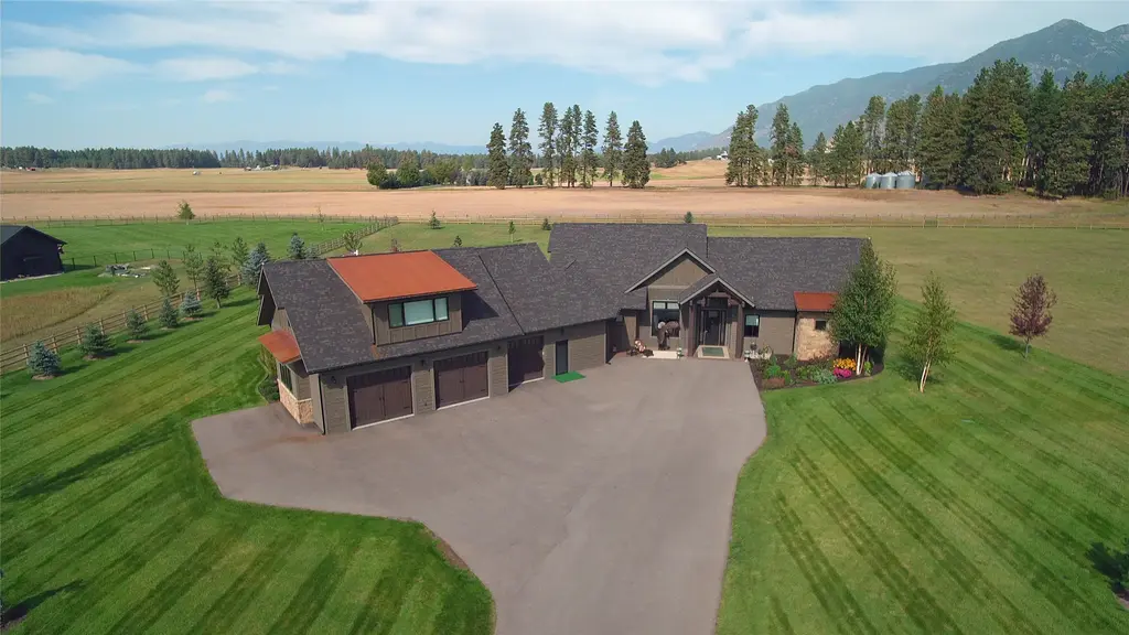 660 Sweetgrass Ranch Road, Kalispell