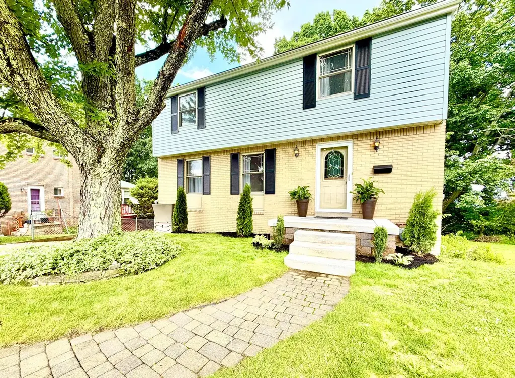 4933 Point Circle Drive, Monroeville