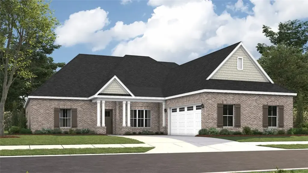 1419 Hidden Lakes Dr, Opelika