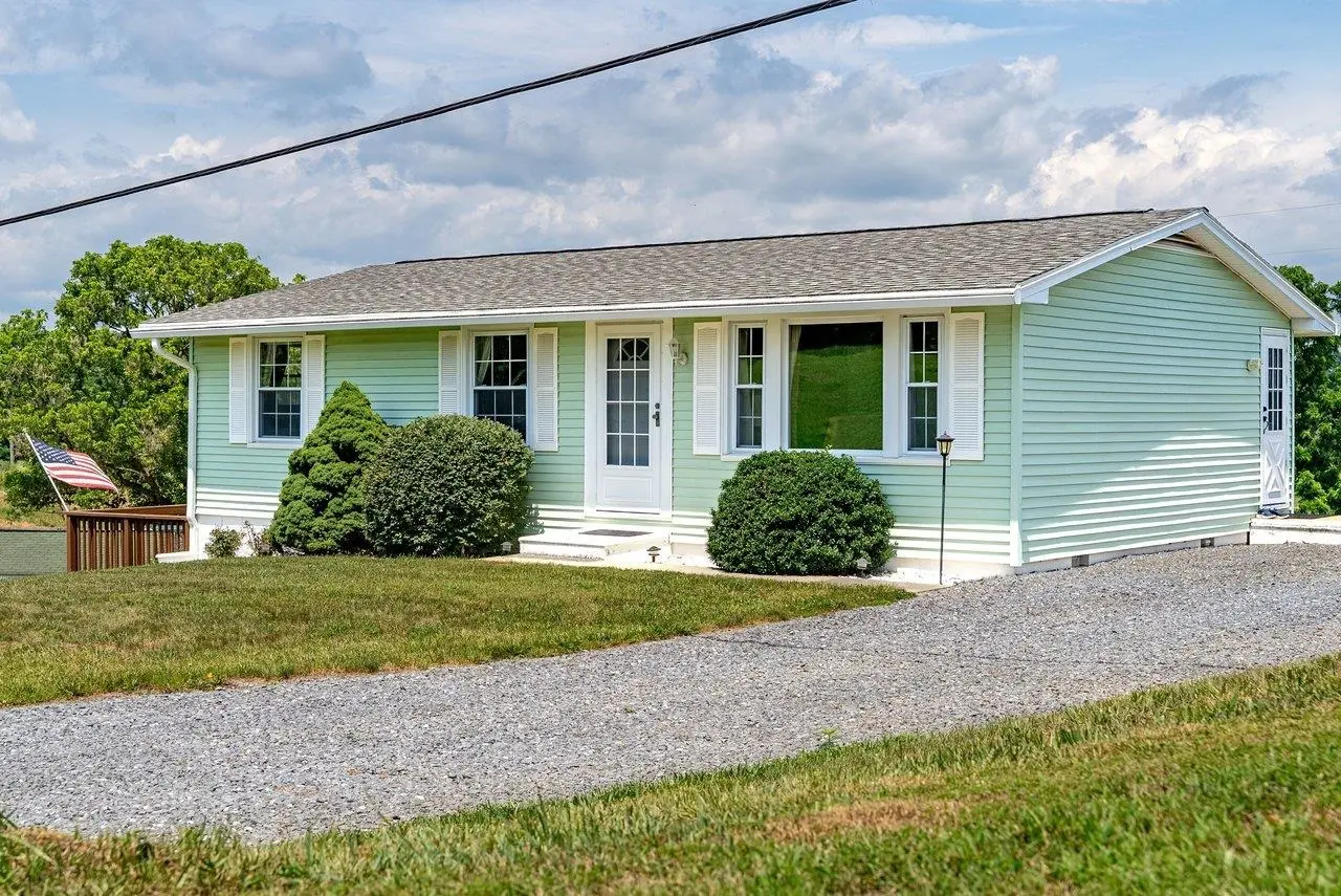2627 Minie Ball Ln, Keezletown