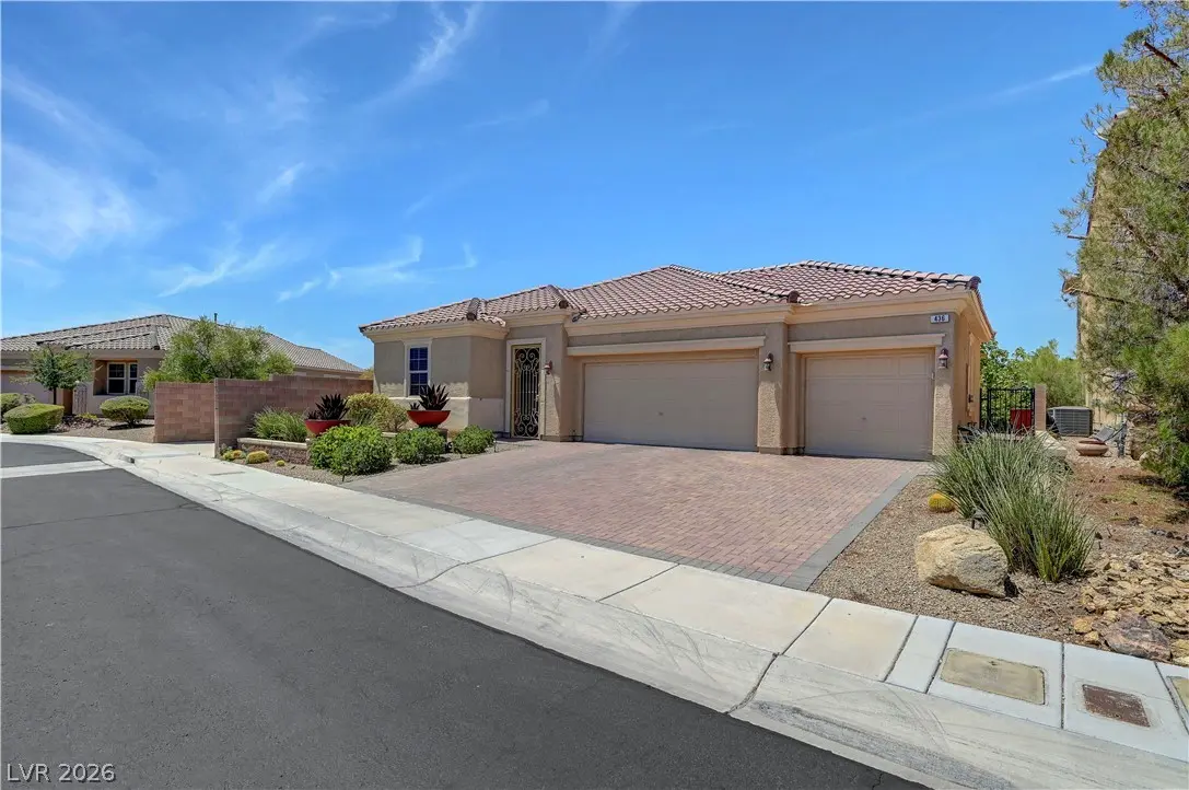 Photo of Listing #2798503