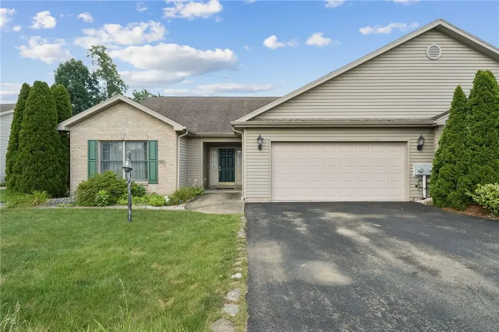 507 Kristi Drive, Hempfield