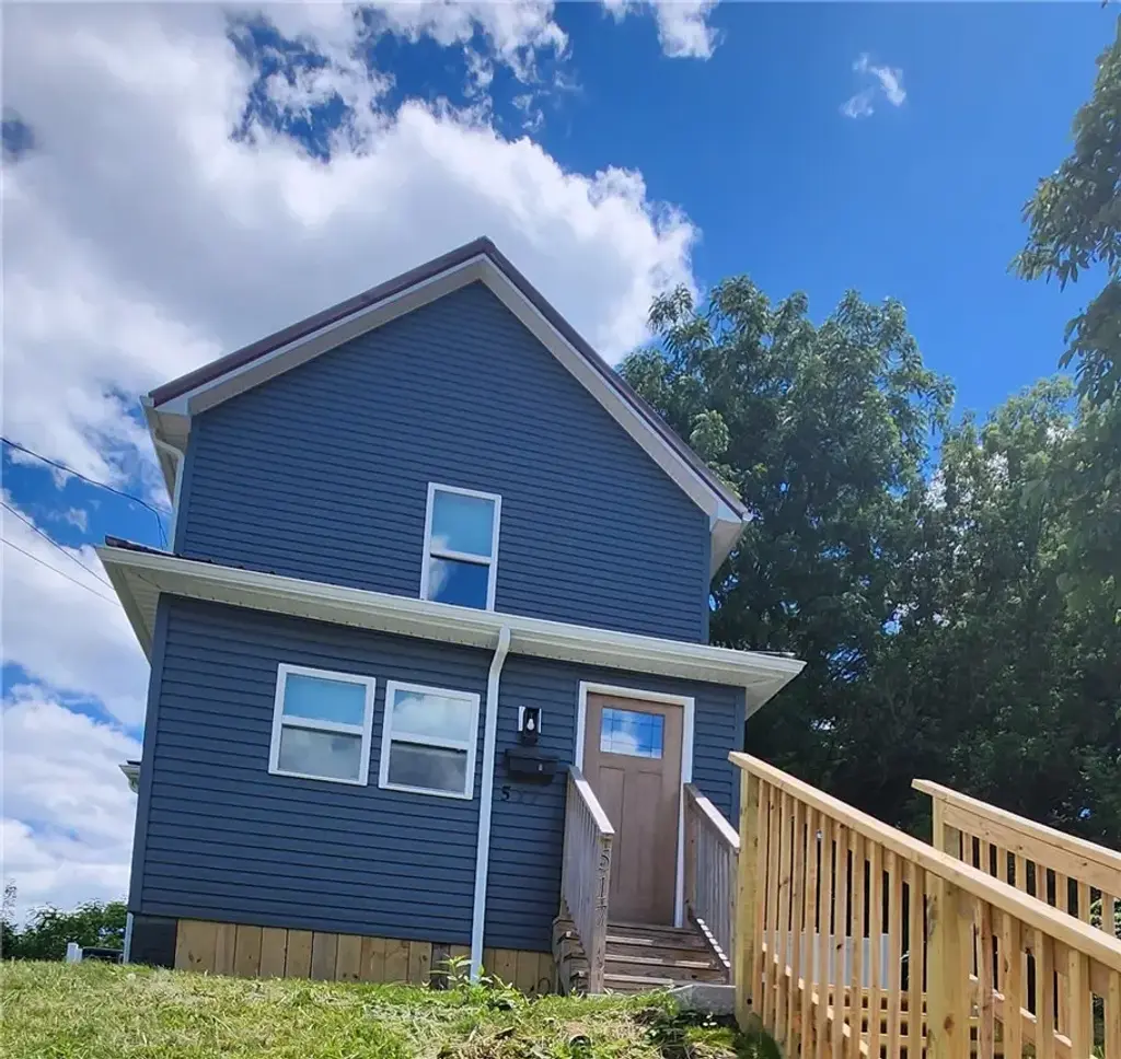 517 Hamilton Avenue , Farrell