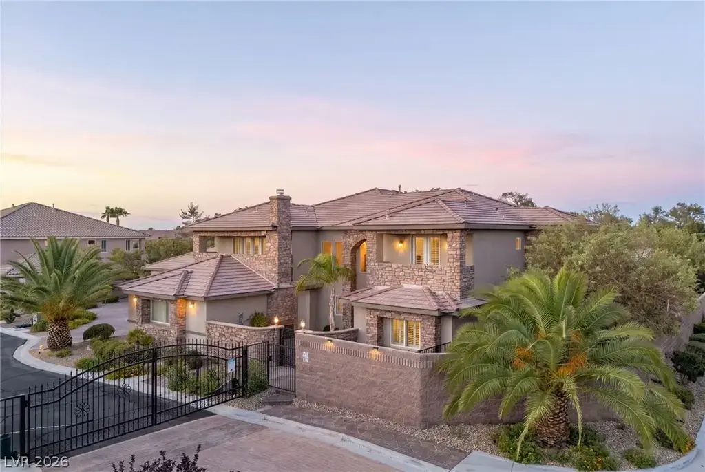 228 E Levi Avenue, Las Vegas