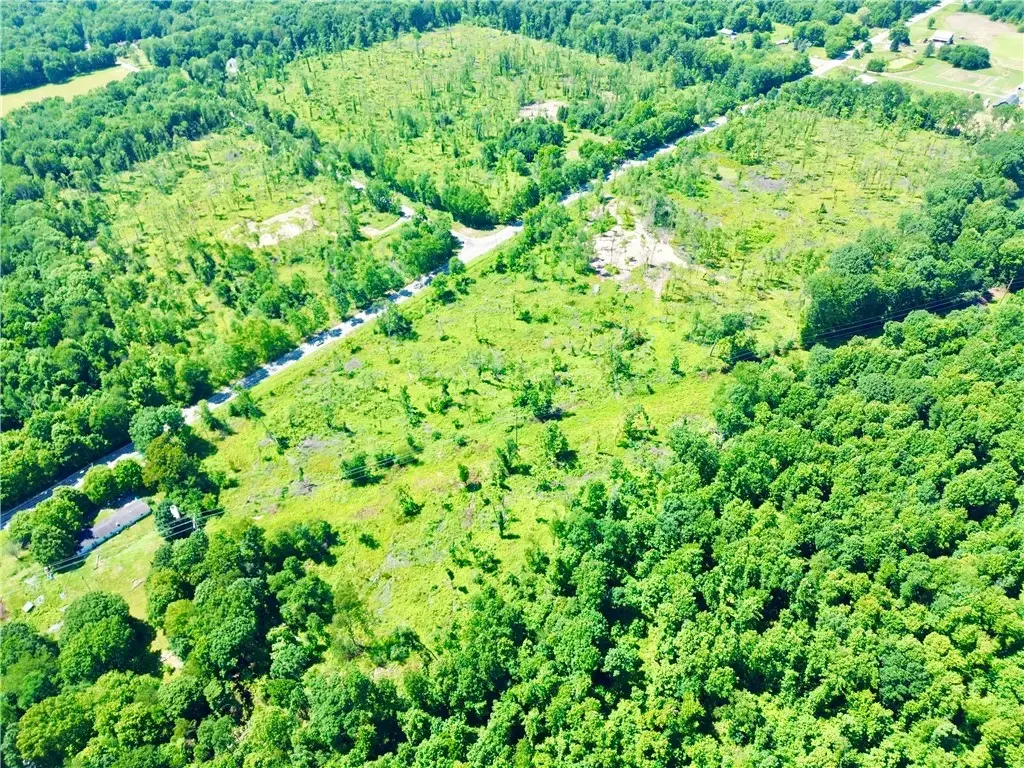 5673 Perry Highway, Washington