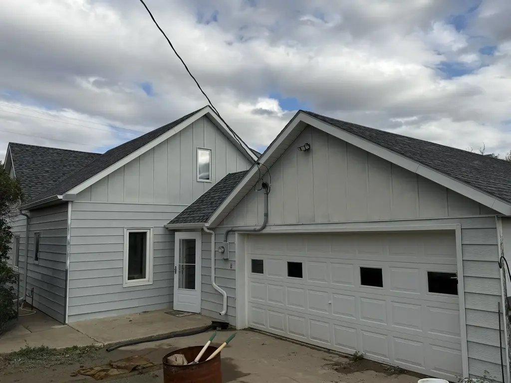 210 Church Street, Sweet Grass