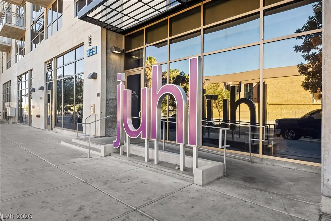 353 E Bonneville Avenue 505, Las Vegas