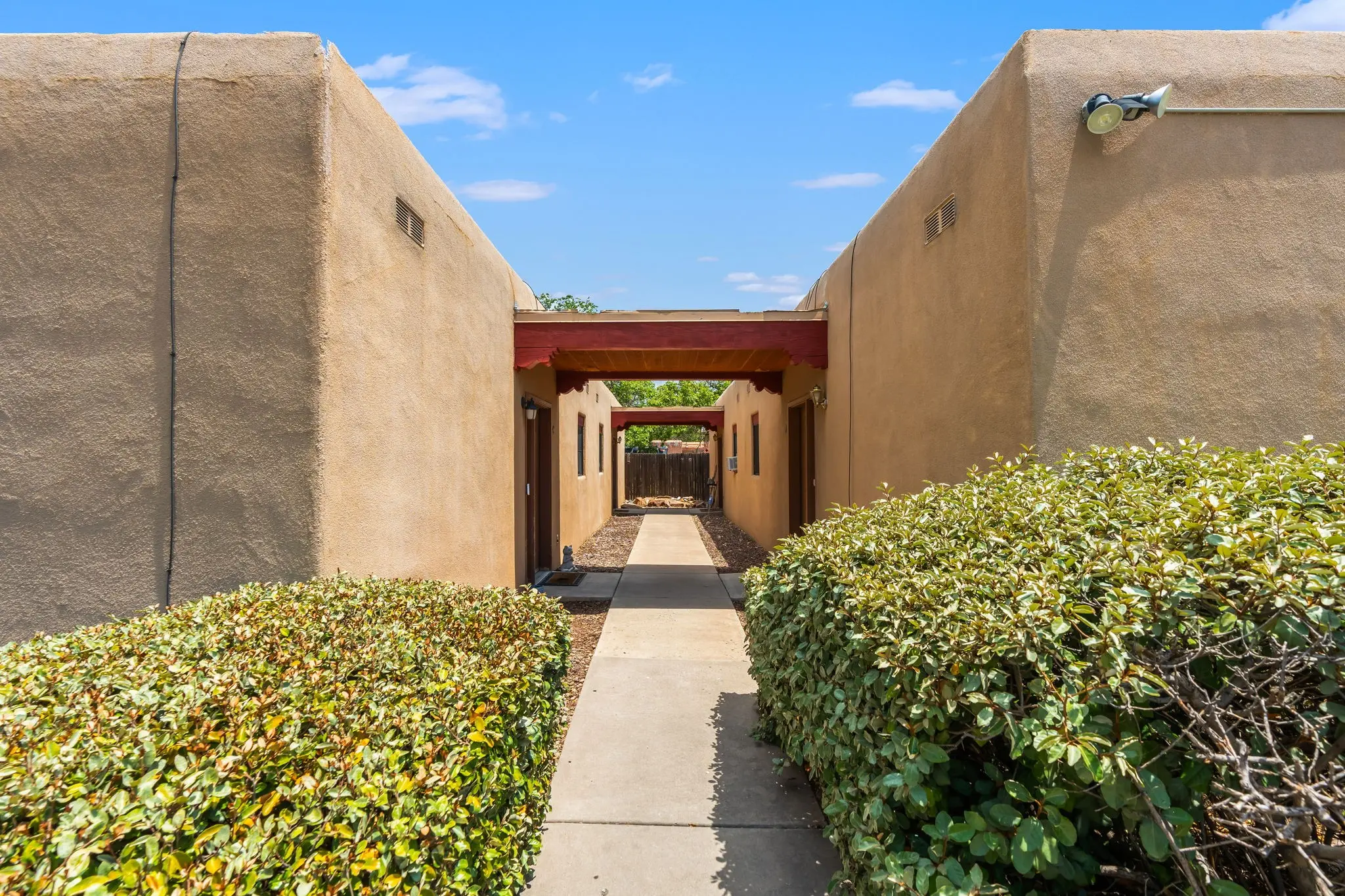 4301 Calle Andrew, Santa Fe
