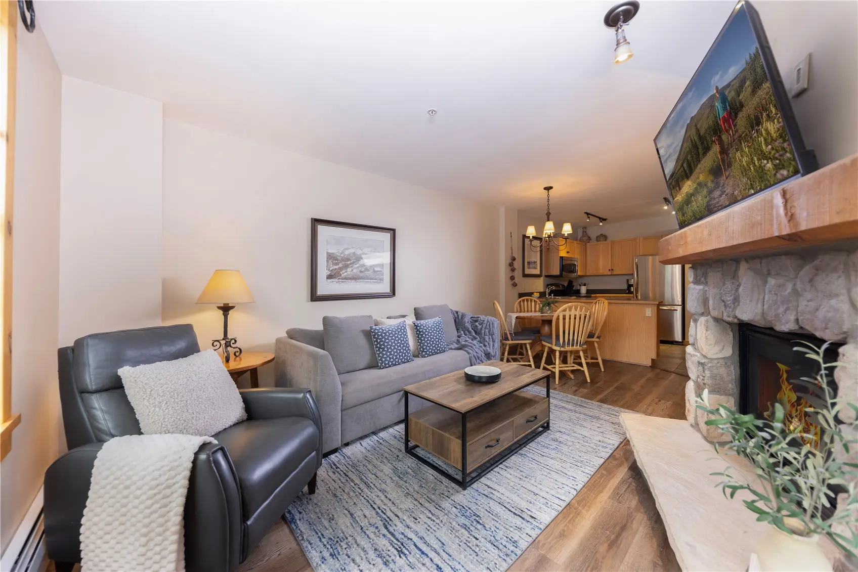 100 Dercum Square 8372, Keystone