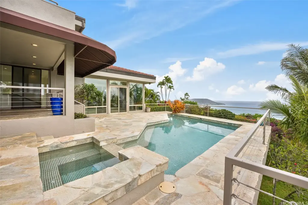 691 Kaulana Place, Honolulu
