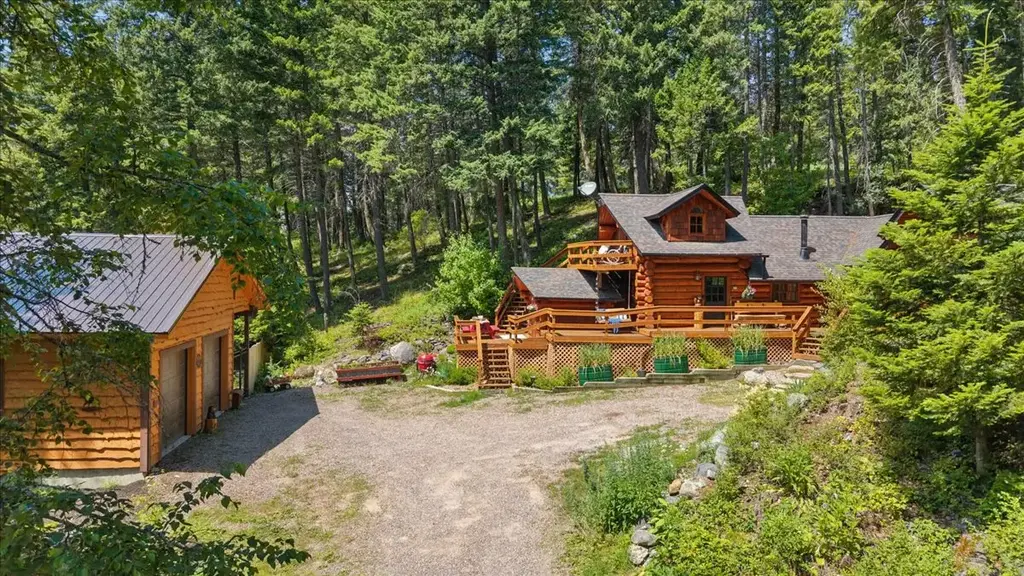 185 Blaine Meadow Lane, Kalispell