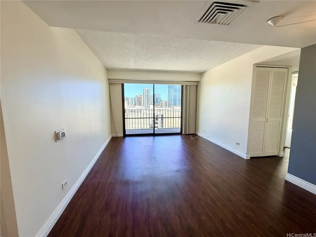 225 Queen Street # 14b, Honolulu