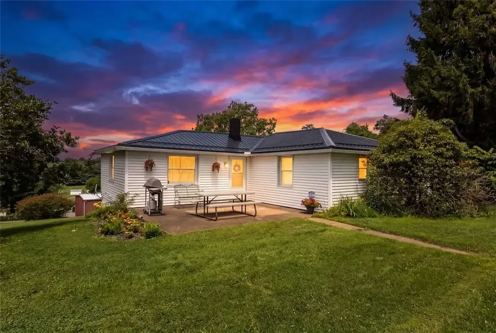 2856 State Route 136, Somerset