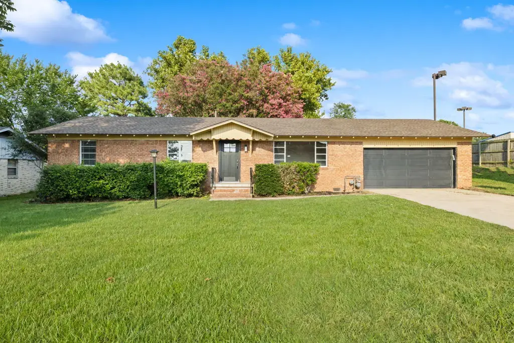 2415 64th Street, Fort Smith