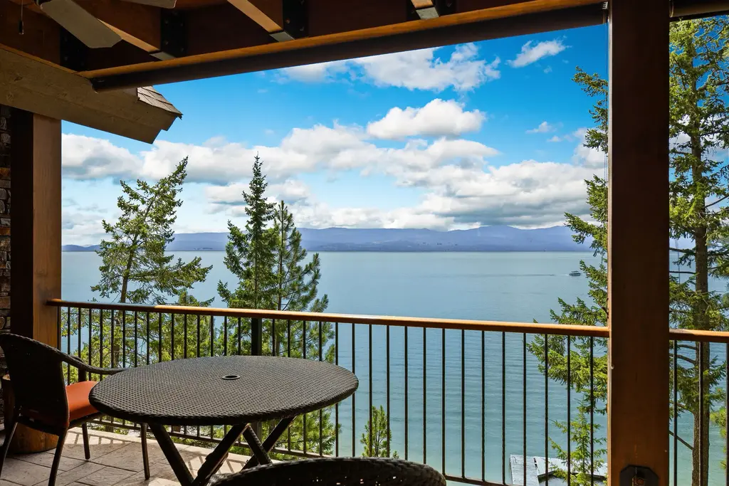 13471 Albright Lane, Bigfork