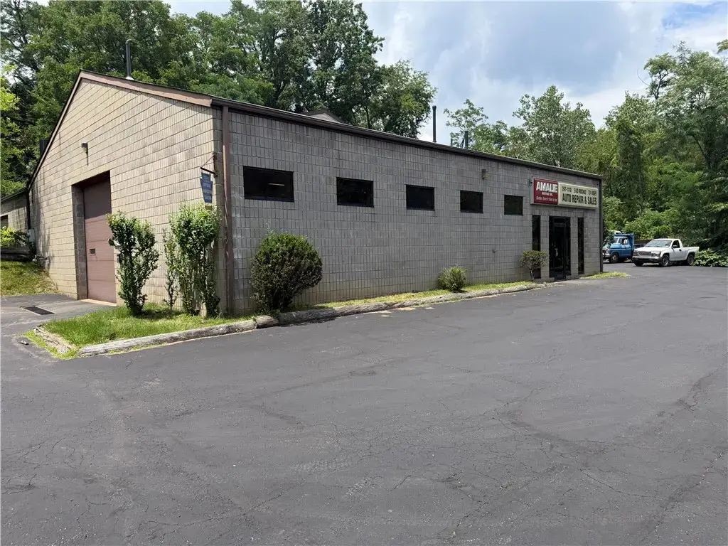 560 Hoover Road , Penn Hills