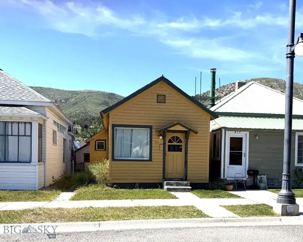 415 W 3rd St, Anaconda