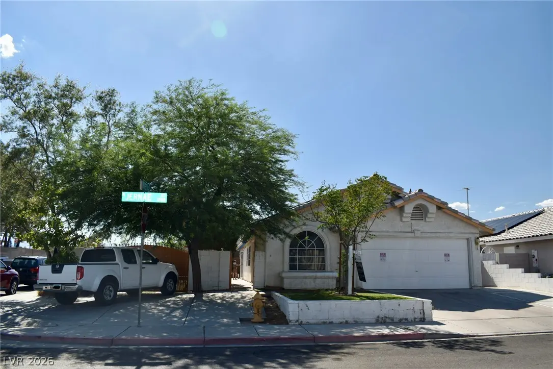Photo of Listing #2799094