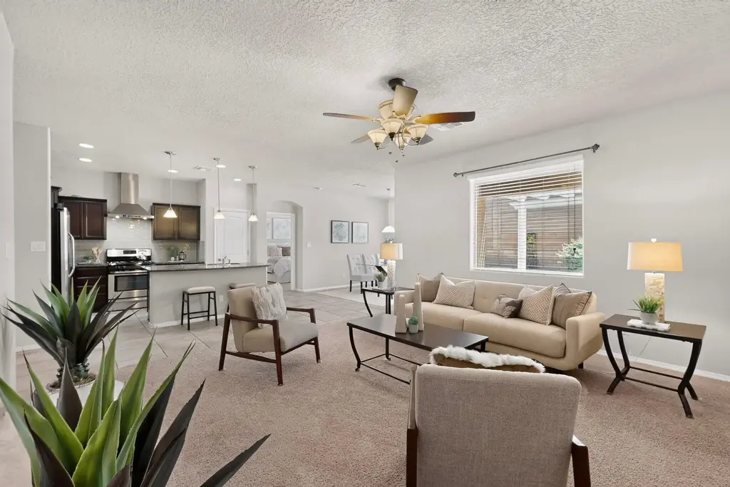 6812 Napoleon Road Ne, Rio Rancho