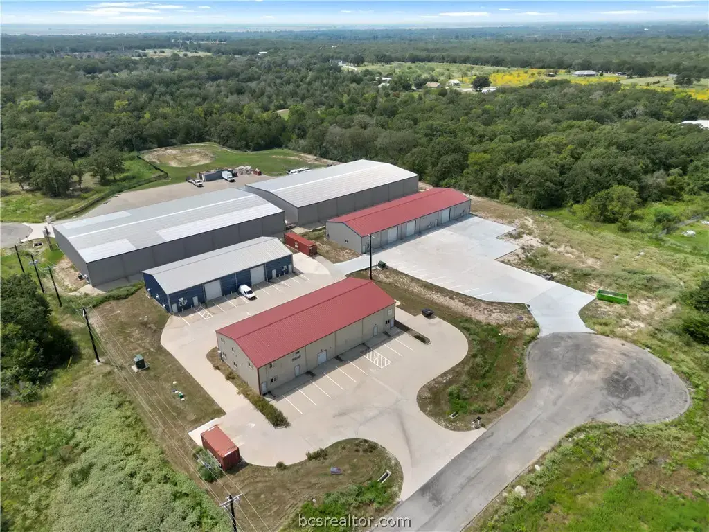 8400 Parameter Court, College Station