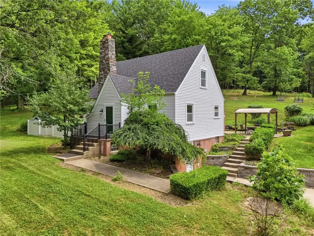809 Franklin Road , Pine