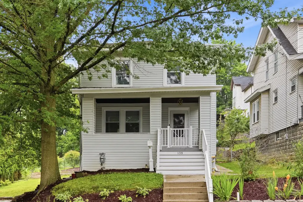 139 Locust Street, Emsworth