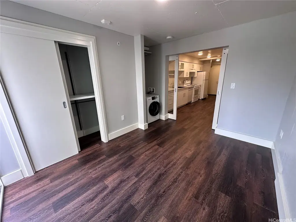 (unit #407) 803 Waimanu Street, Honolulu