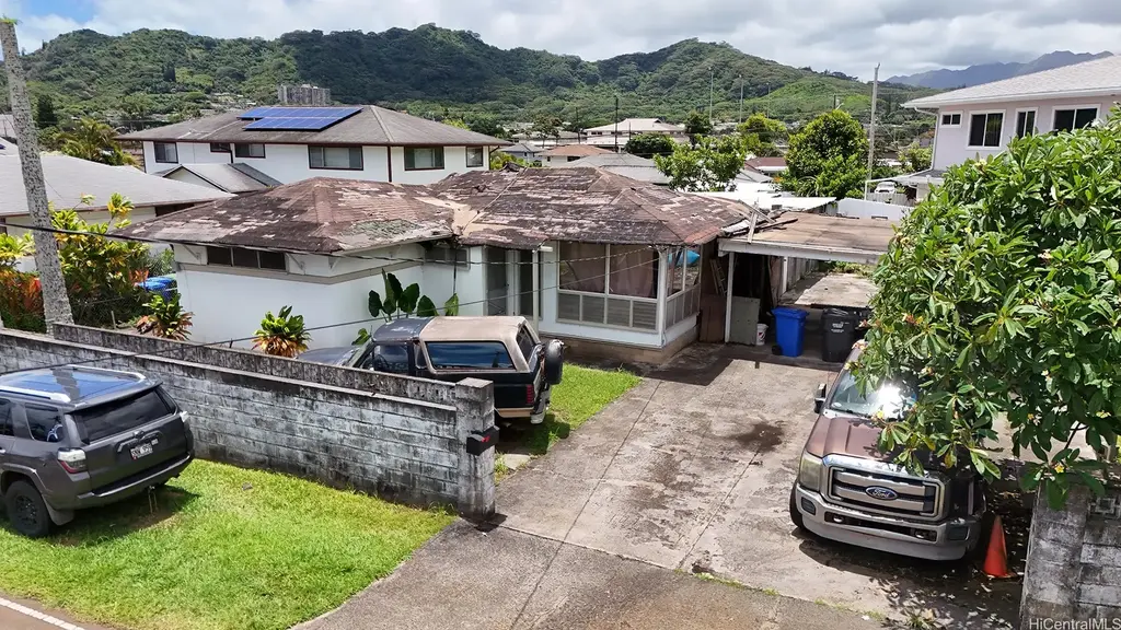 45-448 Kulauli Street, Kaneohe