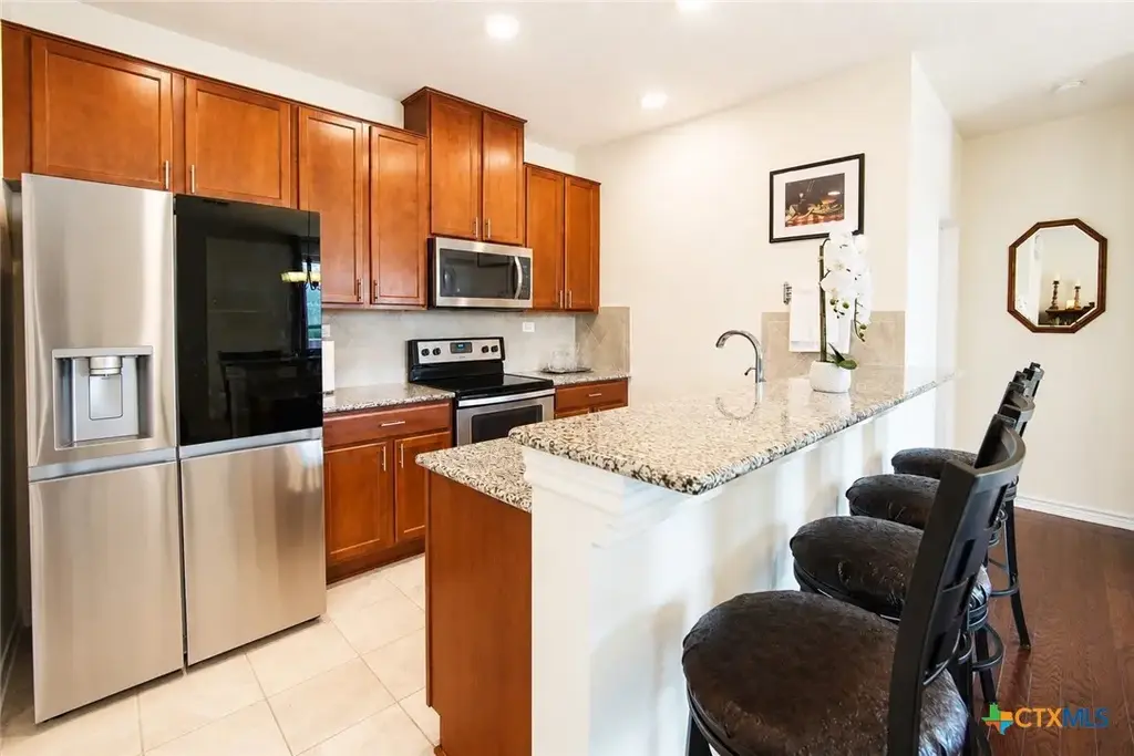 102 Landing Lane, New Braunfels