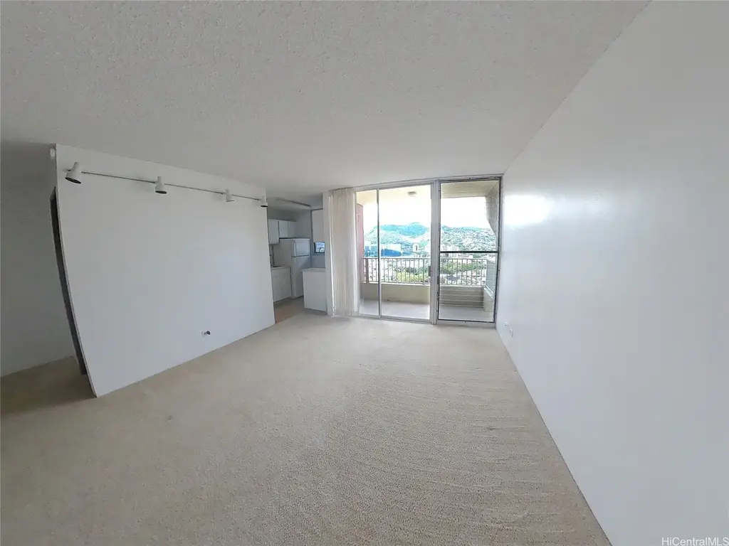 2740 Kuilei Street # 2101, Honolulu