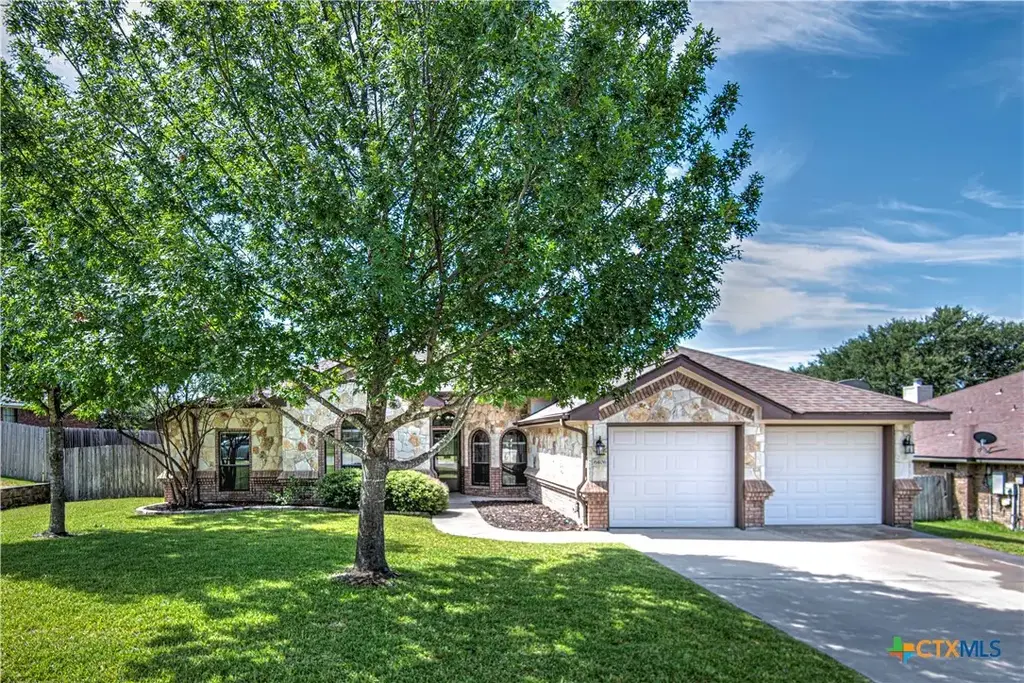6406 Titanium Drive, Killeen