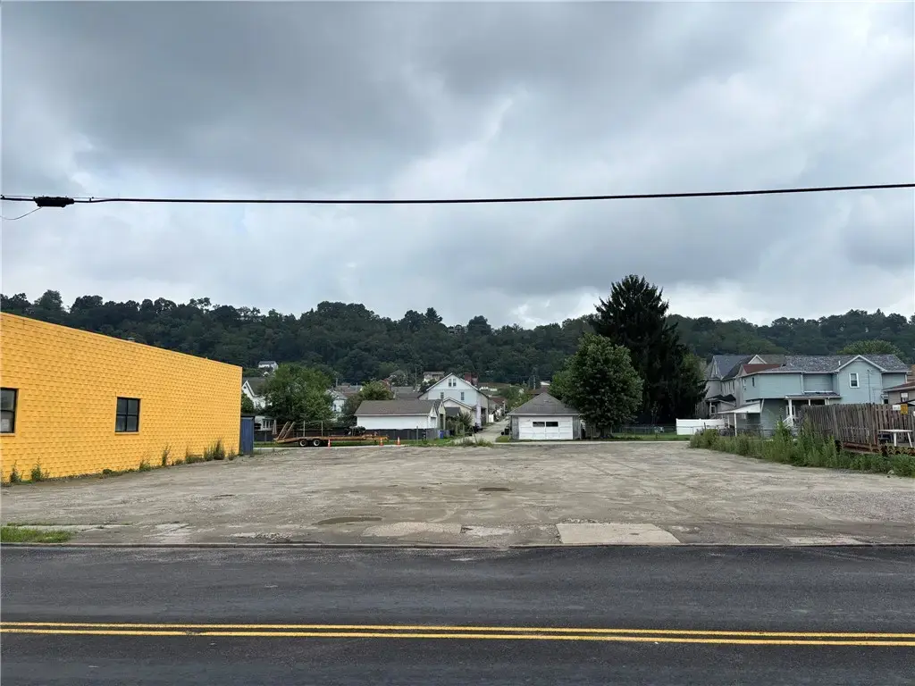 2813 Walnut Street , McKeesport
