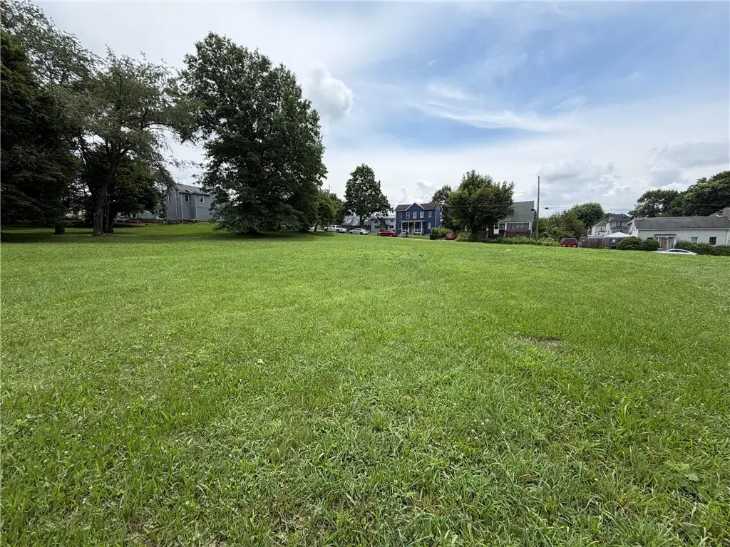 Gibson Avenue , Connellsville